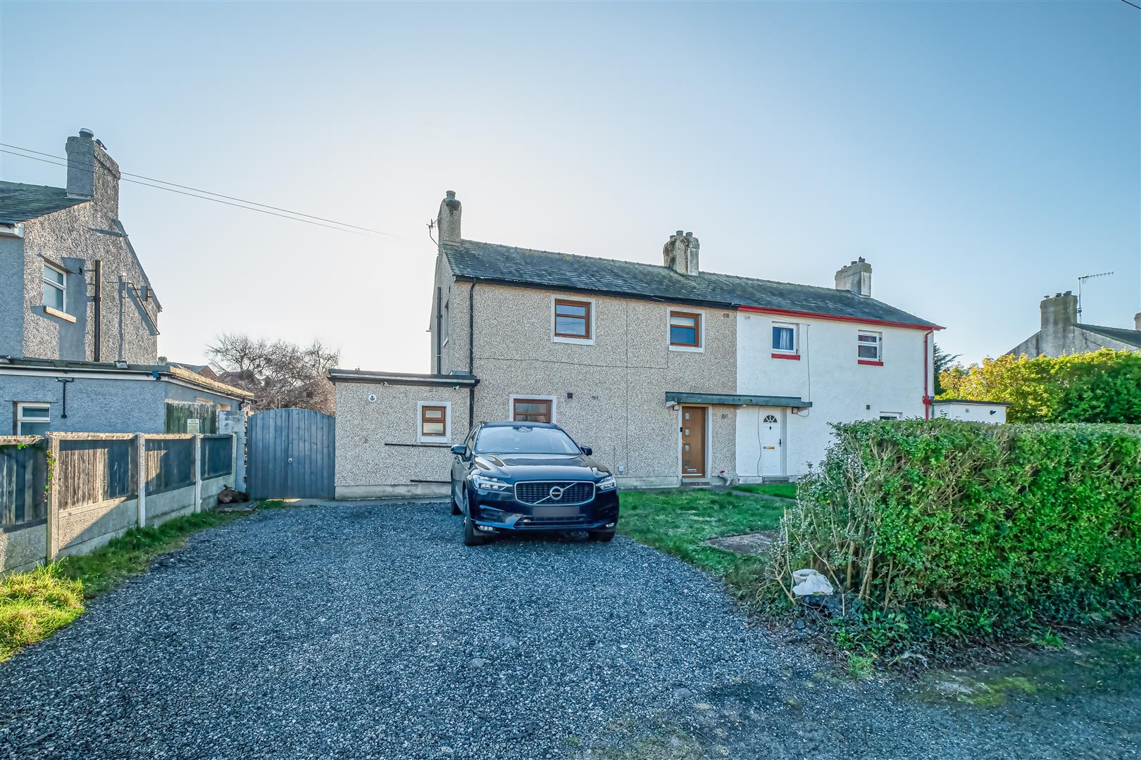 20 Saves Lane (1 of 20).jpg